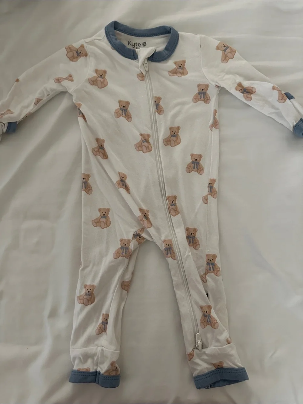 Kyte BABY Cream Teddy-Print Zip Footie with Blue Trim